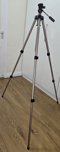 Velbon delta tripod with - delta,