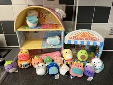 Squishville by Squishmallows Fifi’s Cottage Townhouse & Farmers Market Bundle