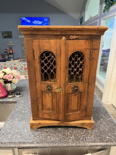 Antique admirah jali doors and - antique,