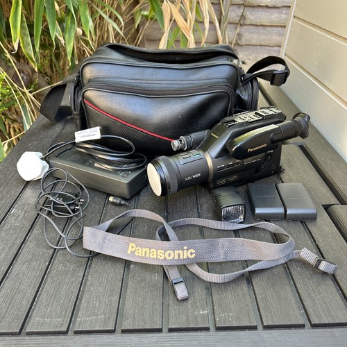 Panasonic g202 wide movie - g202,