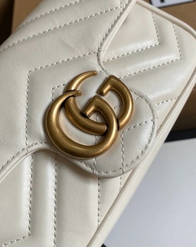 Gucci ivory shoulder bag - gucci,