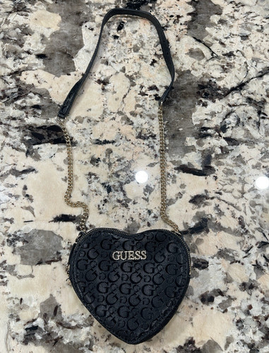 Guess black logo - guess,