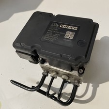 2013 VOLVO S60 MK2 R-DESIGN