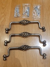 3 Pewter Effect Cage Drop