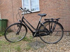 Giant suxes ladies bike