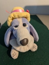 Applause Hush Puppy Basset