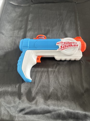 Nerf super soaker - nerf,