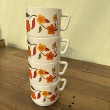 Vintage 1970s arcopal set - vintage,