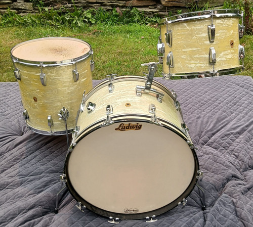 Ludwig 1960s drum kit - ludwig, white