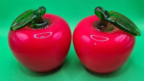 Pair glass red - red, apple