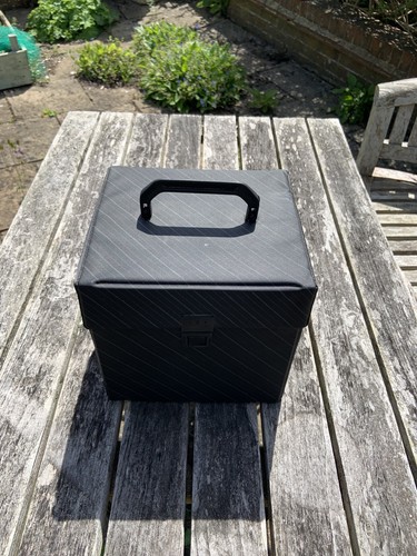 Vintage black with pale - with,