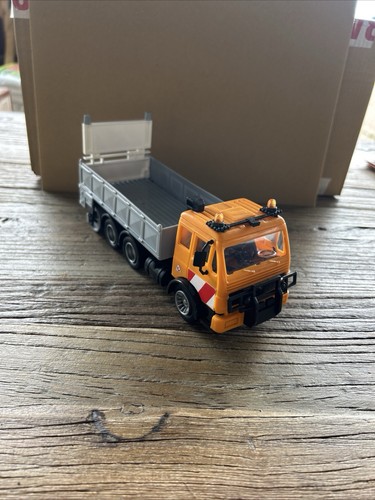 Traffic wrecker tow truck - wrecker,