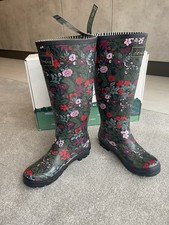 Beautiful Joules tall floral