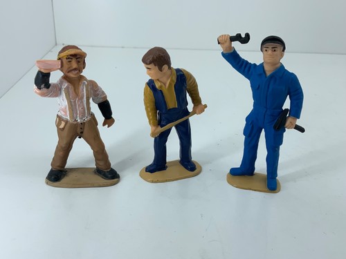Gauge painted workmen - g,