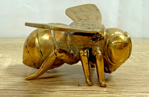 Vintage solid brass bumble - bumble, bee