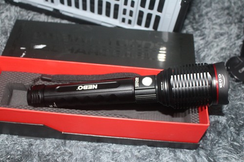 Nebo 6000 lumens rechargable - nebo,