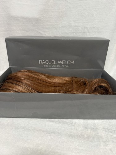 Raquel welch scene stealer - welch,