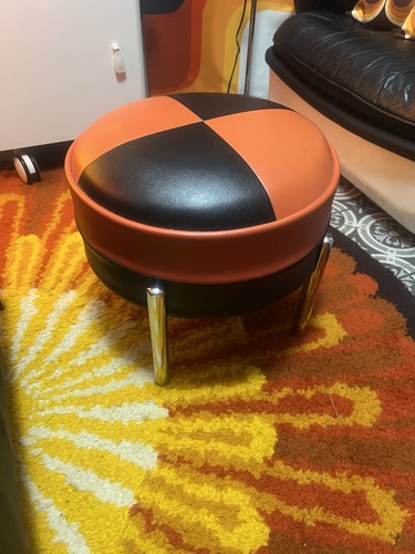Vintage habitat space - vintage,