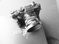 Olympus Pen F black digital
