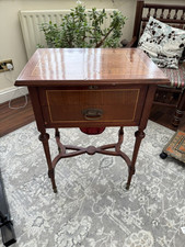 Antique sewing table Work