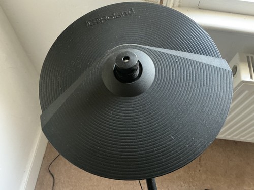 Roland 07kv electronic - roland,