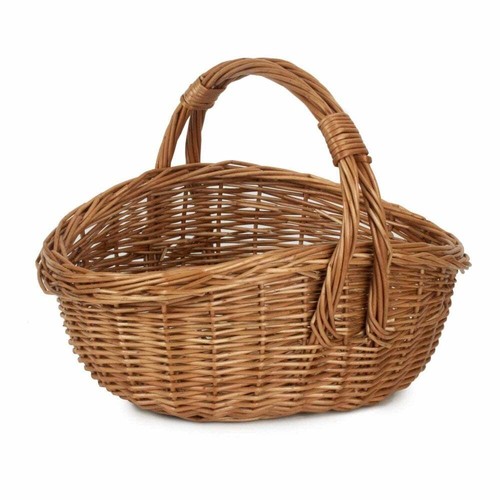Traditional wicker shopping - traditional,