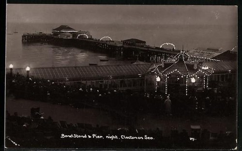 Postcard clacton sea - on,
