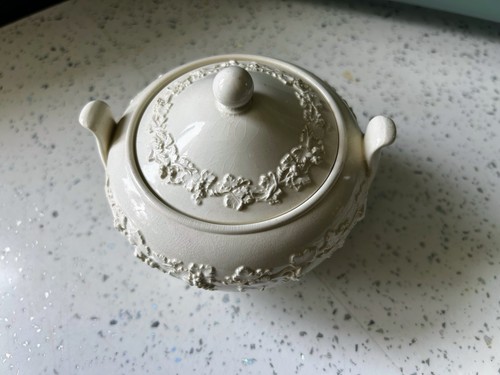 Wedgwood queensware grapevine - wedgwood,