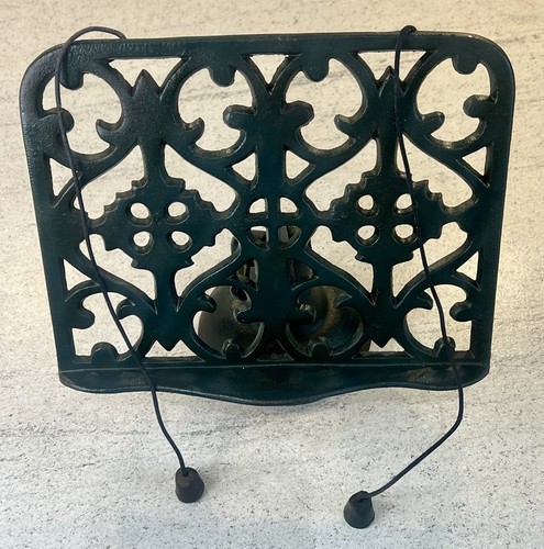 Vintage cast iron metal - cast,