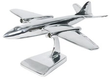 ALUMINIUM CANBERRA JET AEROPLANE MODEL 39CM WING SPAN TWIN ENGINE NICKEL PLATED