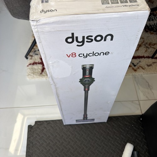 Dyson cyclone new cordless - v8,
