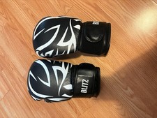 blitz muay thai boxing gloves white black design 16oz