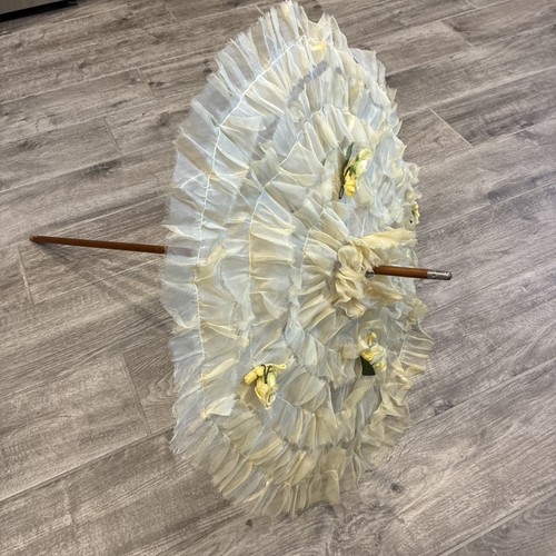 Vintage child pale yellow silk - vintage,