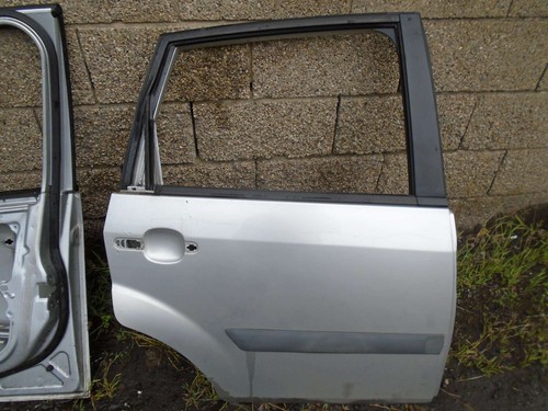 Ford fiesta door bare rear - -,
