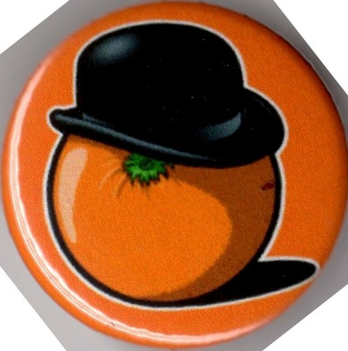 Clockwork orange pin button - orange,
