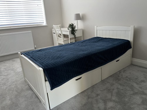 Children aspace single bed - single,