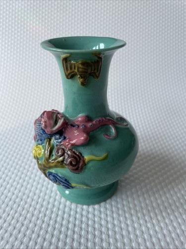 Chinese porcelain vase with