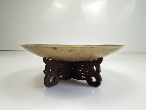 Vintage round engraved chinese - round,