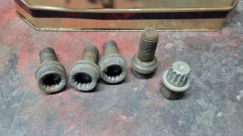 Vag locking wheel bolt set - vag,