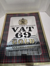 Vinatge VAT 69 Gold Whiskey