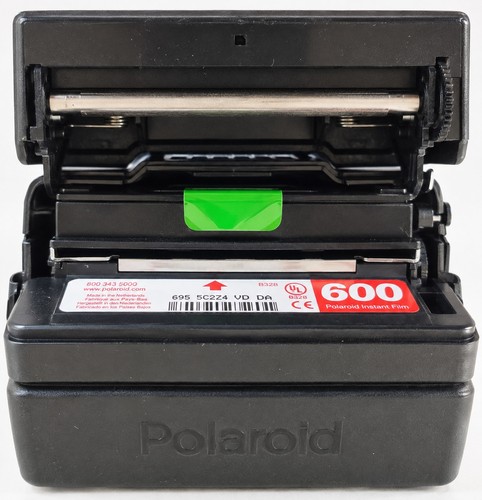 Polaroid 636 closeup instant - polaroid,