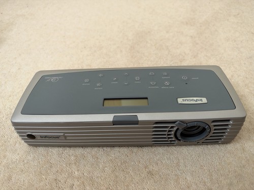 Infocus lp120 ultra portable - lp120, ultra-portable