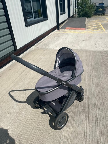 Oyster travel system pram - 2,