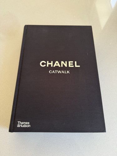 Chanel catwalk complete - catwalk,