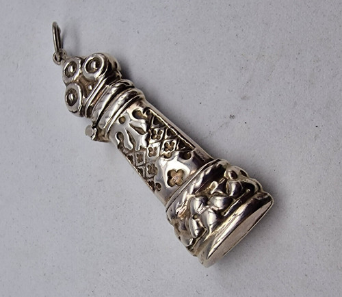 Vintage solid silver needle - solid,