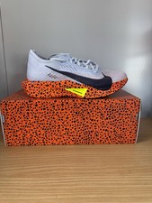 ✅UNDER RETAIL✅ Nike ZoomX