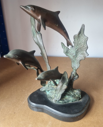 Metal dolphins figurine - 3,