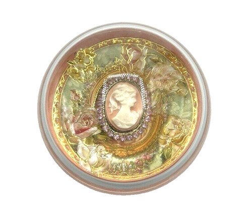 Victorian style glass cameo - 4",