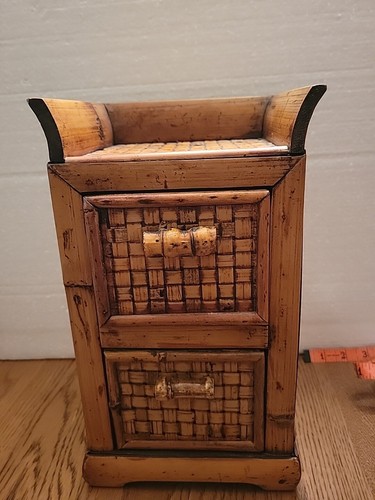 Vtg bamboo rattan small - vtg, bamboo/rattan
