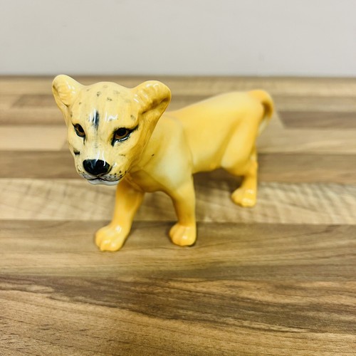 Beswick lion cub standing - beswick,